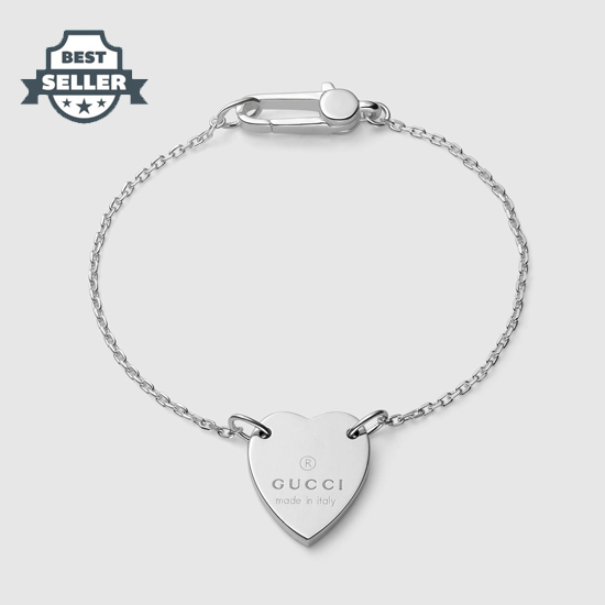 구찌 하트 팔찌 트레이드마크  Style ‎223513 J8400 8106 Bracelet with Gucci trademark heart